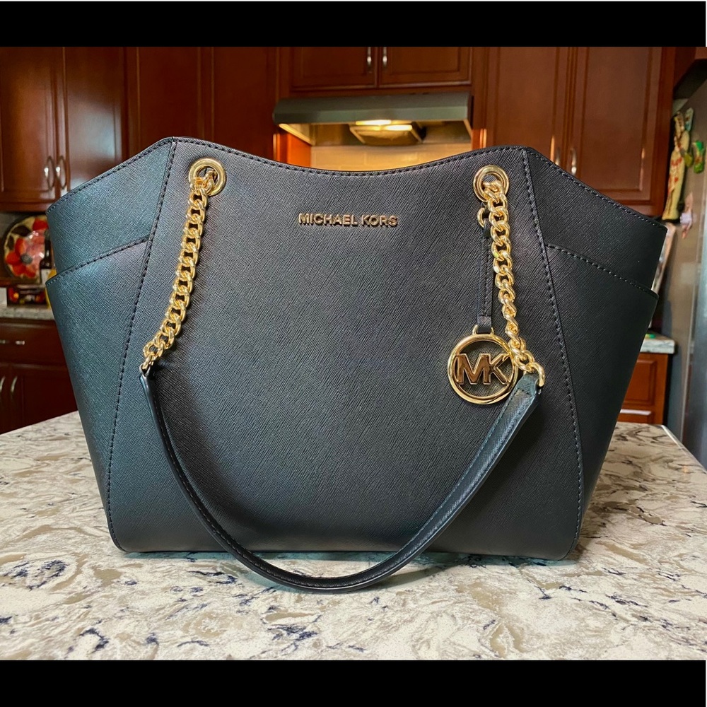 Michael Kors tote